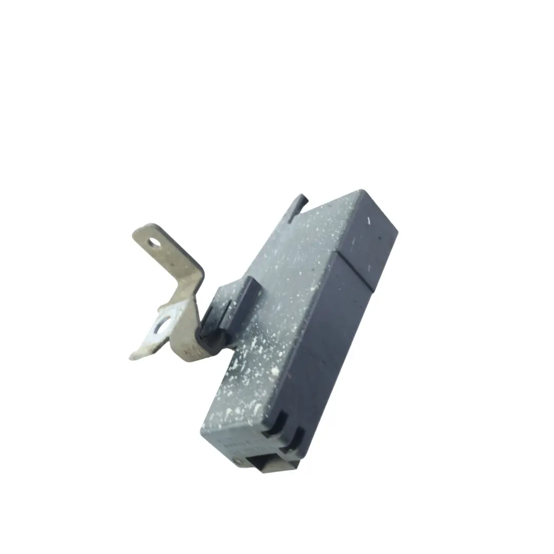Porsche Cayenne 92A Reifendrucksensor Halterung - SKU 95B907324B - Teilenummer 95B907324B