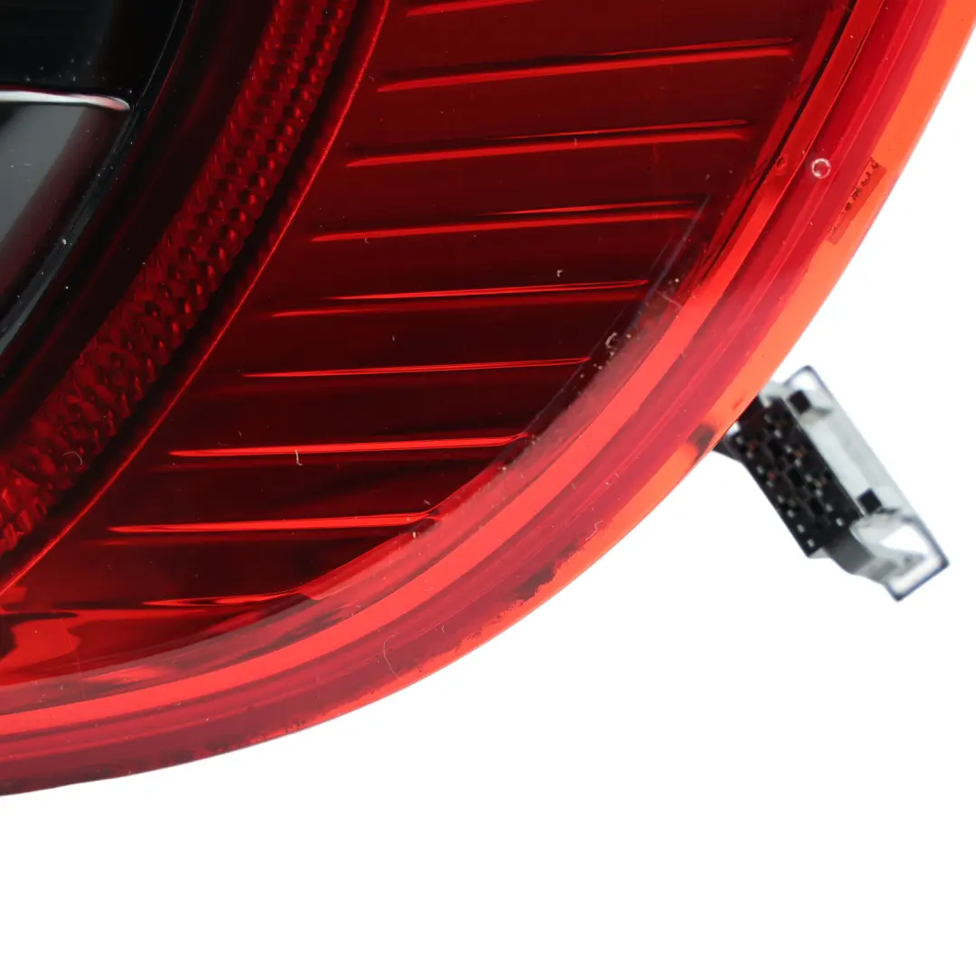Tail Light Lamp Panel Inner Rear Right O/S to Porsche Macan 95B with Part number 95B945094F Porsche Macan 95B Tail Light Lamp Panel Inner Rear Right O/S - SKU 95B945094F - Part number 95B945094F