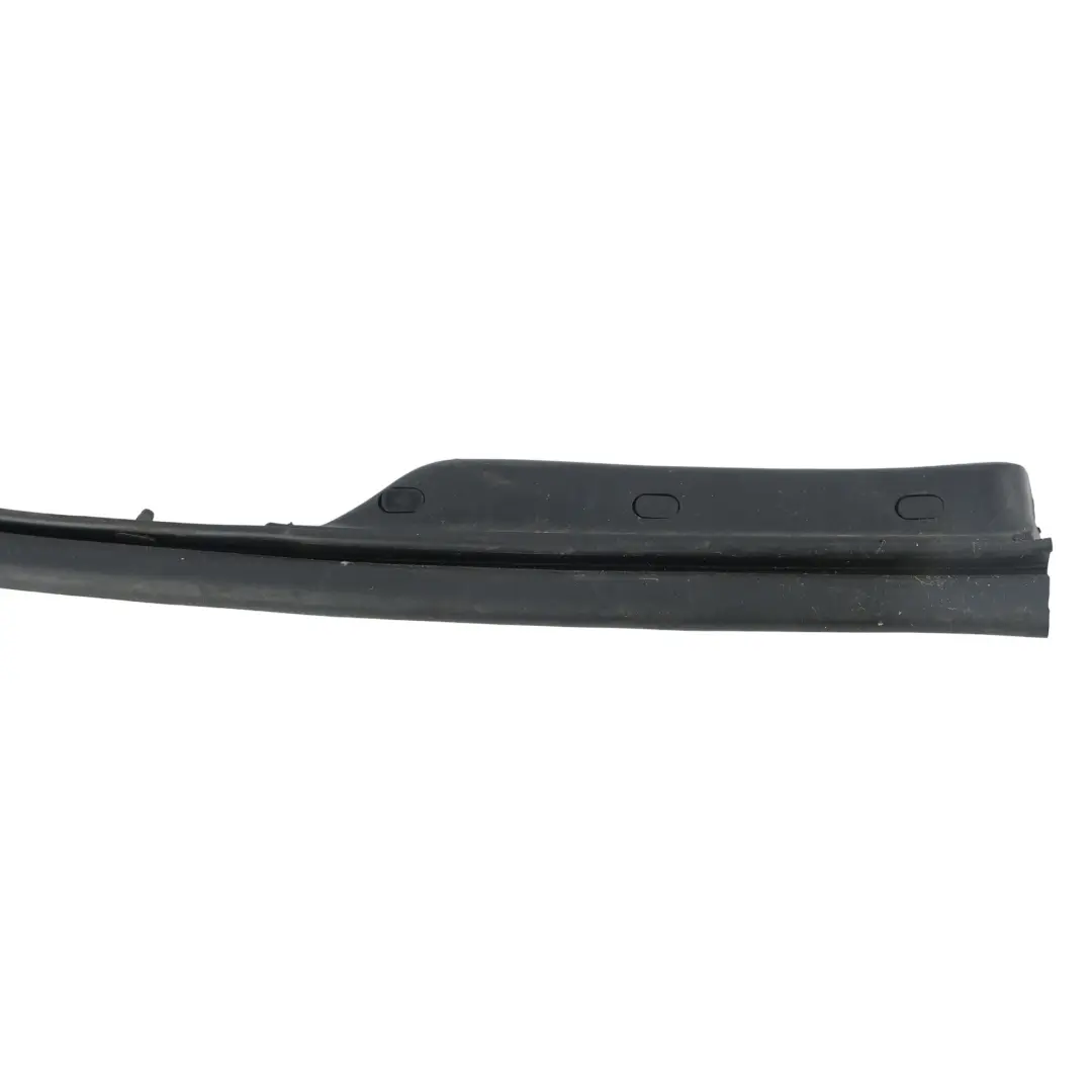 Joint Étanchéité Porte Avant Droit pour Citroën C4 Grand Picasso à propos du numéro de pièce 9654069280 Citroën C4 Grand Picasso Joint Étanchéité Porte Avant Droit - SKU 9654069280 - Numéro de pièce 9654069280