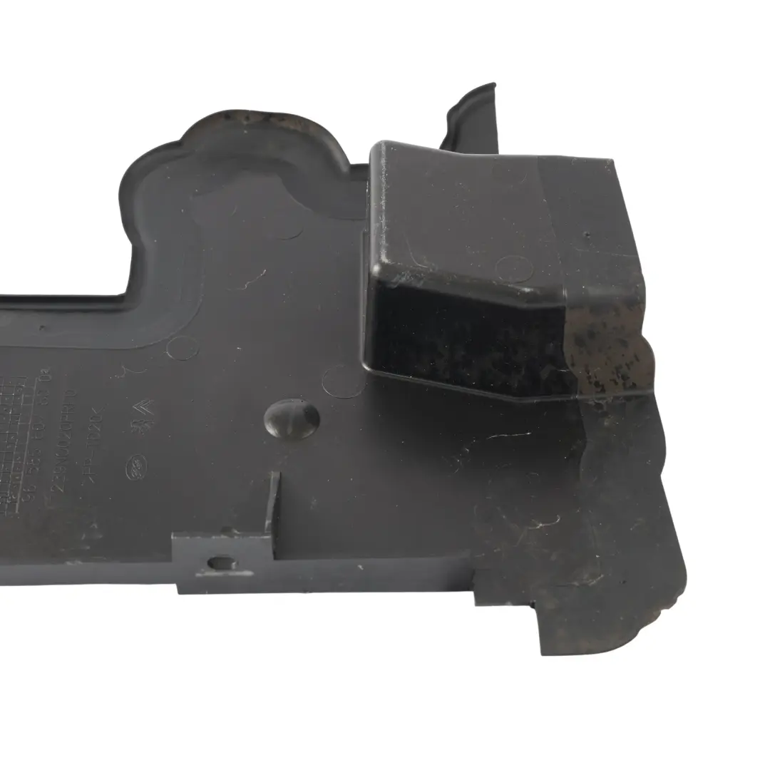 Radiator Air Guide Trim Panel Left N/S to Citroën C4 Picasso with Part number 9658560780 Citroën C4 Picasso Radiator Air Guide Trim Panel Left N/S - SKU 9658560780 - Part number 9658560780