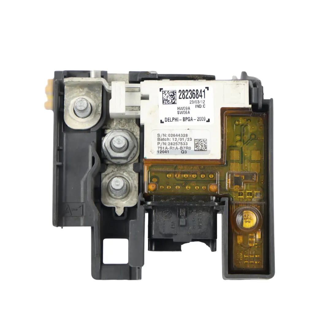 Fusebox 1.6 HDi Diesel 9HR to Citroën C4 Grand Picasso Battery with Part number 9666527580 Citroën C4 Grand Picasso Battery Fusebox 1.6 HDi Diesel 9HR - SKU 9666527580 - Part number 9666527580