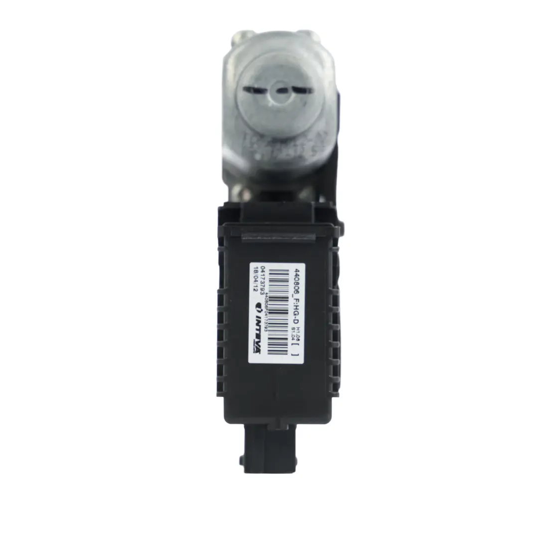 Door Window Regulator Motor Front Right O/S to Citroën C4 Picasso with Part number 9674032480 Citroën C4 Picasso Door Window Regulator Motor Front Right O/S - SKU 9674032480 - Part number 9674032480