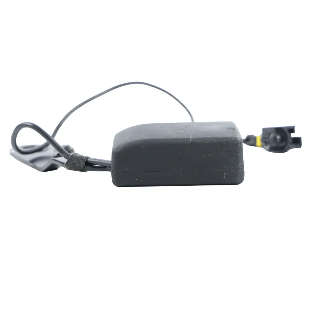 Citroen C4 Grand Picasso Klamra Pasa Bezpieczeństwa Tylna Lewa do o numerze 96815437XT Citroen C4 Grand Picasso Klamra Pasa Bezpieczeństwa Tylna Lewa - SKU 96815437XT - Numer Części 96815437XT