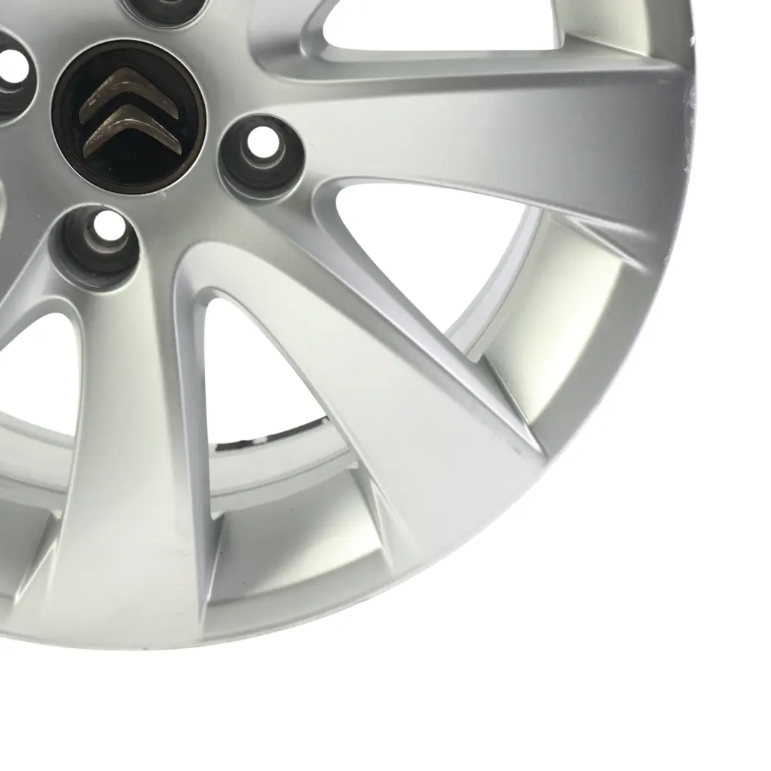 Rim Alloy Silver 16" 7J ET:26 to Citroën C4 Grand Picasso Wheel with Part number 9684969380 Citroën C4 Grand Picasso Wheel Rim Alloy Silver 16" 7J ET:26 - SKU 9684969380-2 - Part number 9684969380