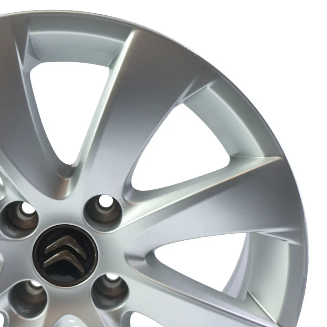 Rim Alloy Silver 16" 7J ET:26 to Citroën C4 Grand Picasso Wheel with Part number 9684969380 Citroën C4 Grand Picasso Wheel Rim Alloy Silver 16" 7J ET:26 - SKU 9684969380-3 - Part number 9684969380