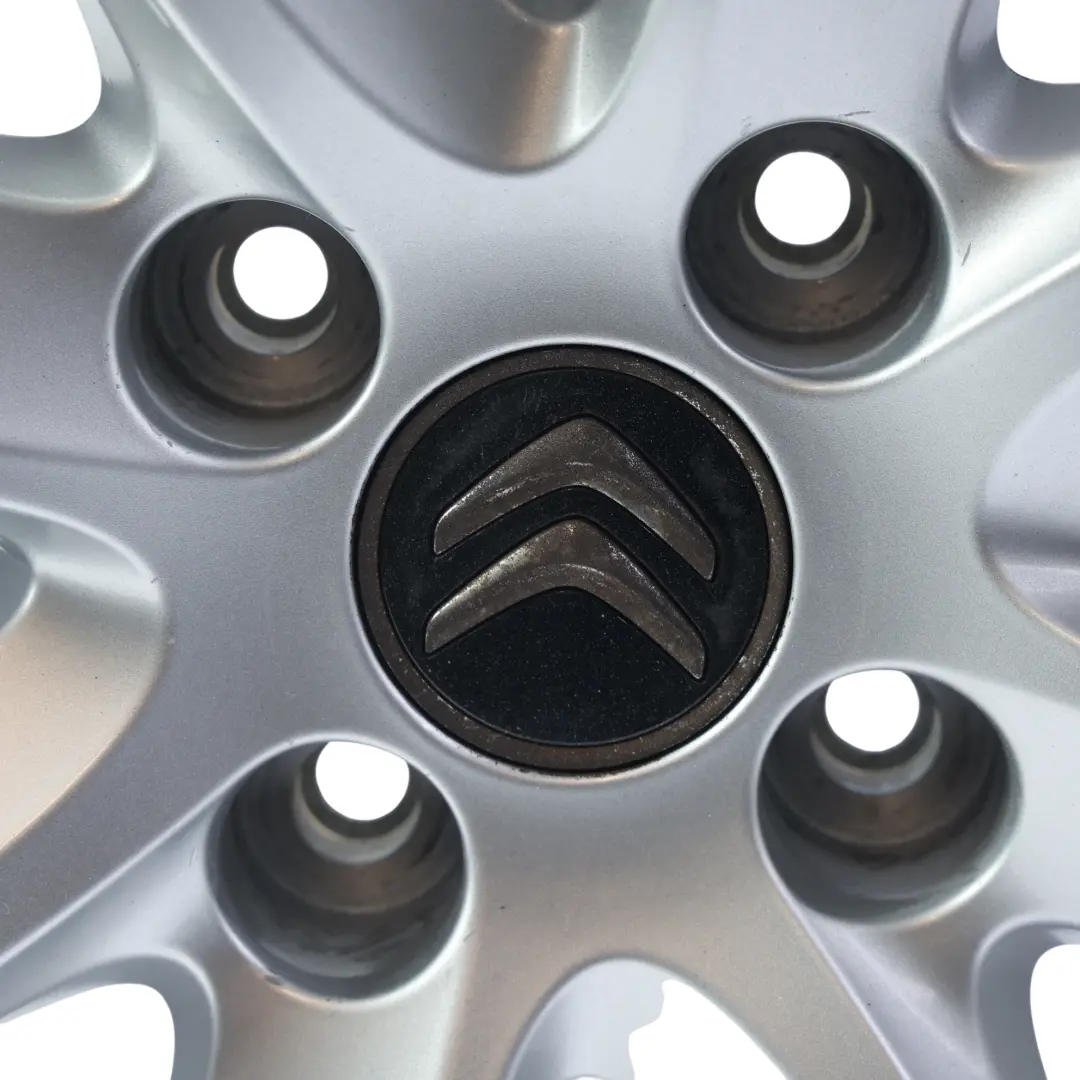Rim Alloy Silver 16" 7J ET:26 to Citroën C4 Grand Picasso Wheel with Part number 9684969380 Citroën C4 Grand Picasso Wheel Rim Alloy Silver 16" 7J ET:26 - SKU 9684969380-3 - Part number 9684969380