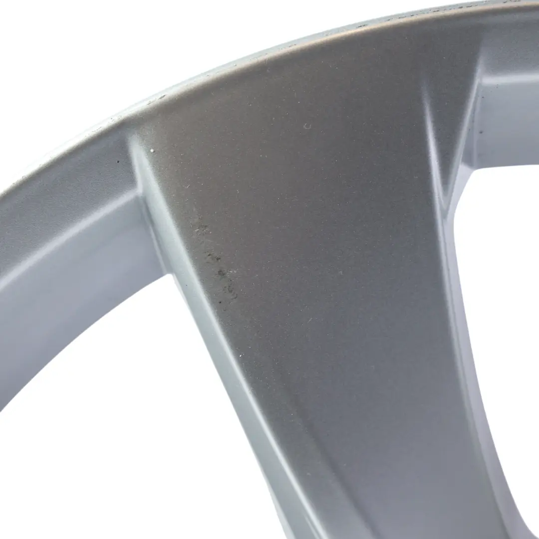 Rim Alloy Silver 16" 7J ET:26 to Citroën C4 Grand Picasso Wheel with Part number 9684969380 Citroën C4 Grand Picasso Wheel Rim Alloy Silver 16" 7J ET:26 - SKU 9684969380-3 - Part number 9684969380