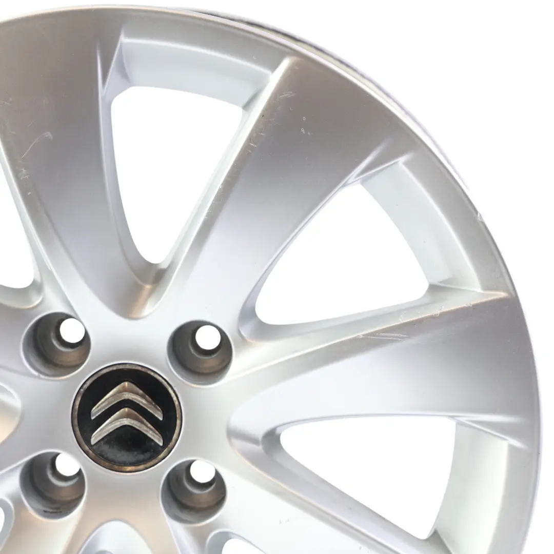 Alloy Rim 16" 7J ET:26 to Citroën C4 Grand Picasso Silver Wheel with Part number 9684969380 Citroën C4 Grand Picasso Silver Wheel Alloy Rim 16" 7J ET:26 - SKU 9684969380-4 - Part number 9684969380
