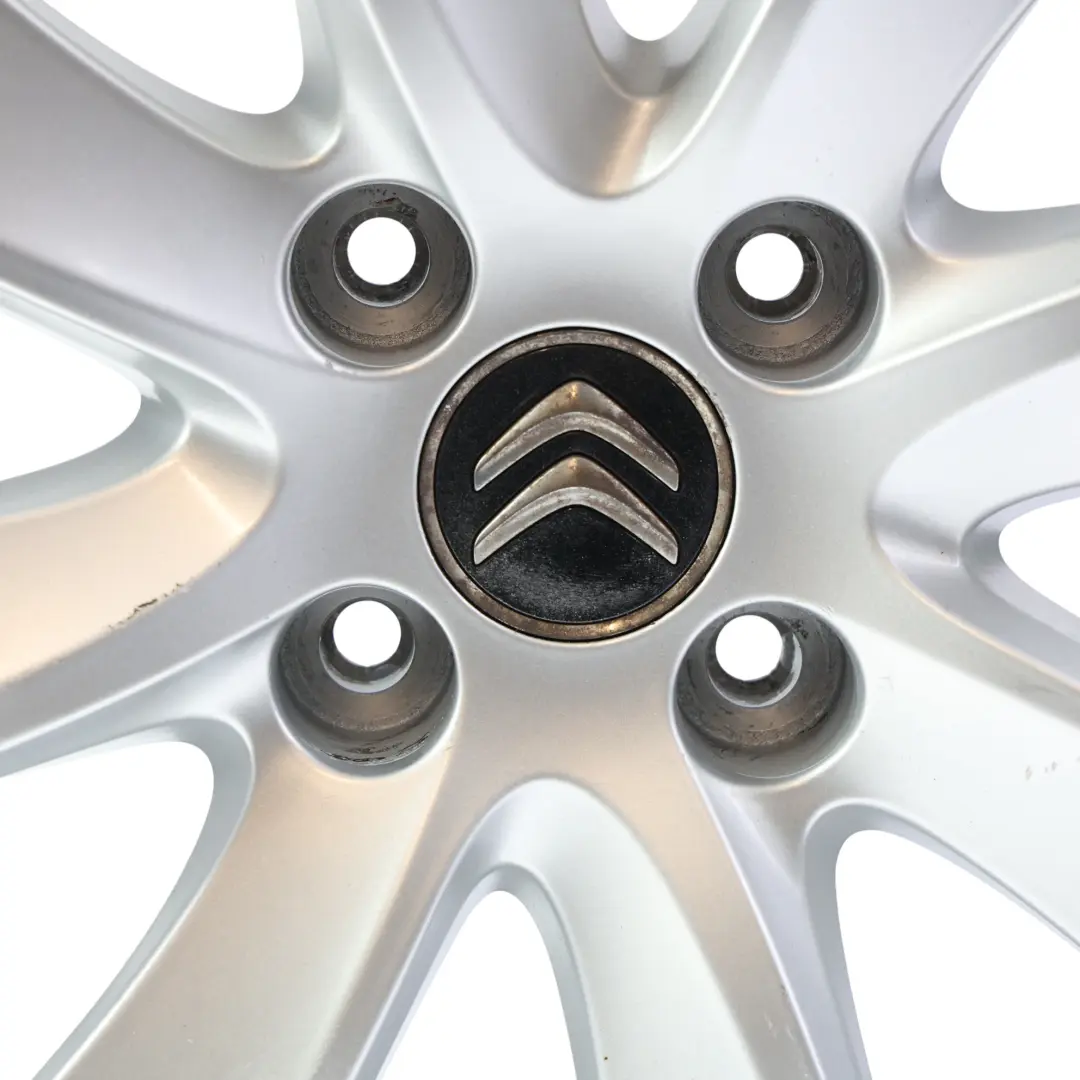 Alloy Rim 16" 7J ET:26 to Citroën C4 Grand Picasso Silver Wheel with Part number 9684969380 Citroën C4 Grand Picasso Silver Wheel Alloy Rim 16" 7J ET:26 - SKU 9684969380-4 - Part number 9684969380