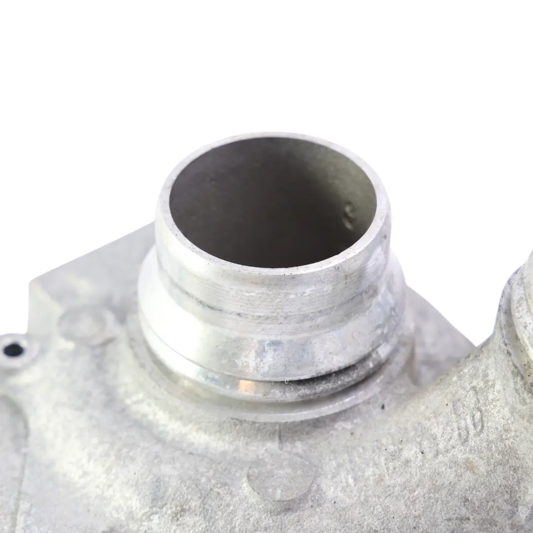 Cubierta Conducto Turbocompresor 1.5 136BHP para BMW F20 F21 F22 F23 F32 con número de pieza 9895980 BMW F20 F21 F22 F23 F32 Cubierta Conducto Turbocompresor 1.5 136BHP - SKU 9895980-2 - Número de pieza 9895980