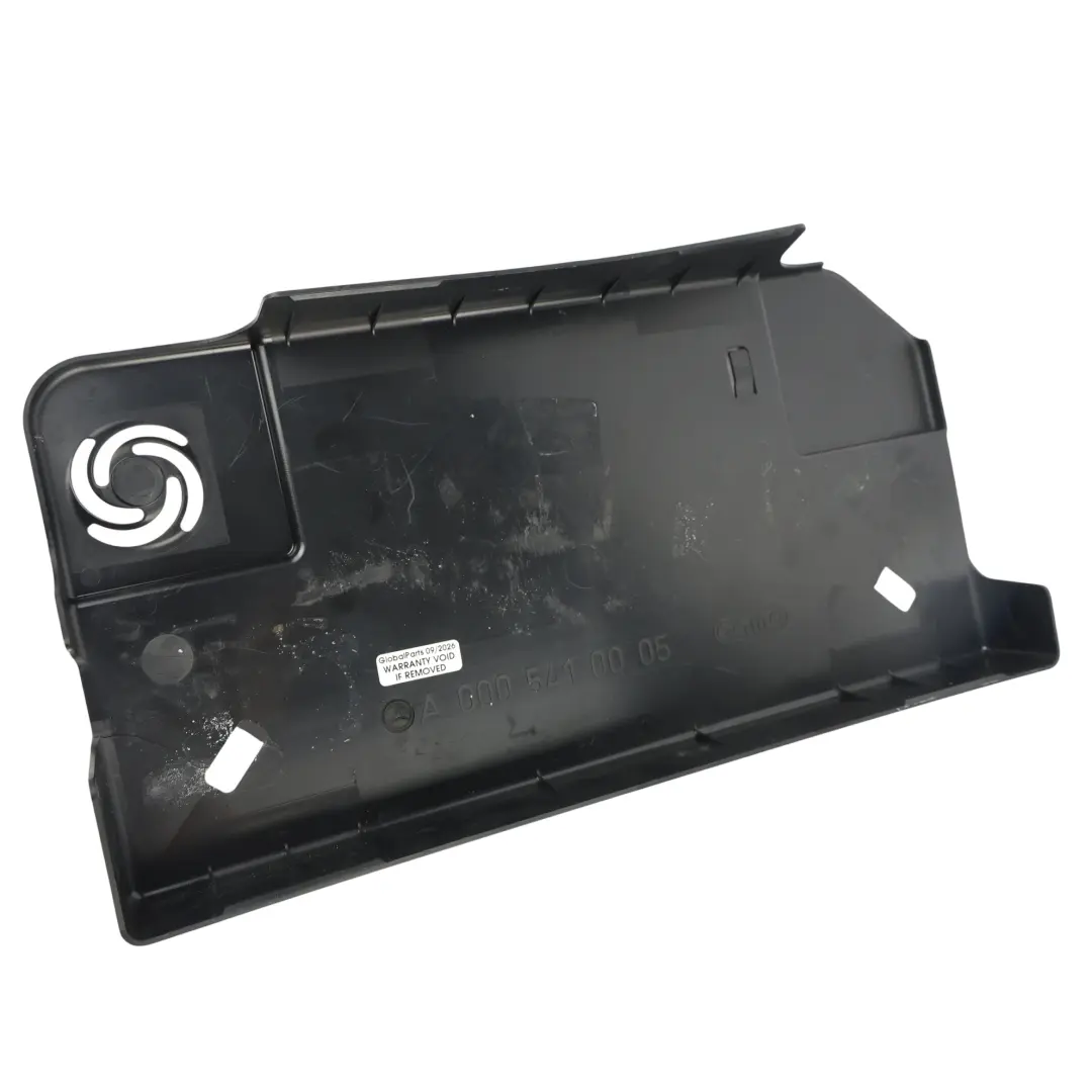 Coperchio Scatola Batteria per Mercedes W211 con numero di parte A0005410005 Mercedes W211 Coperchio Scatola Batteria - SKU A0005410005 - Numero di parte A0005410005