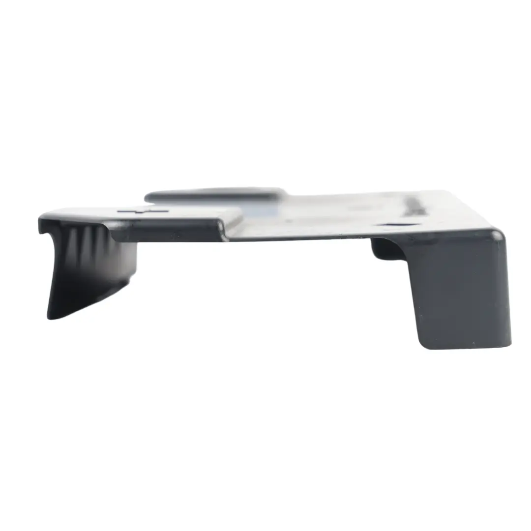 Coperchio Scatola Batteria per Mercedes W211 con numero di parte A0005410005 Mercedes W211 Coperchio Scatola Batteria - SKU A0005410005 - Numero di parte A0005410005