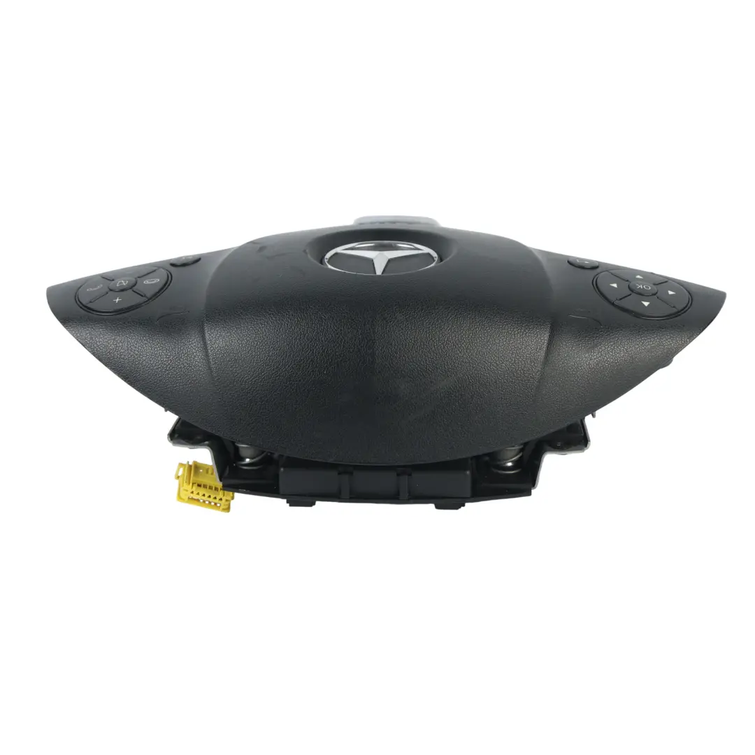 Steering Wheel Air Module Driver Side Black to Mercedes C207 W212 with Part number A0008605902 Mercedes C207 W212 Steering Wheel Air Module Driver Side Black - SKU A0008605902 - Part number A0008605902