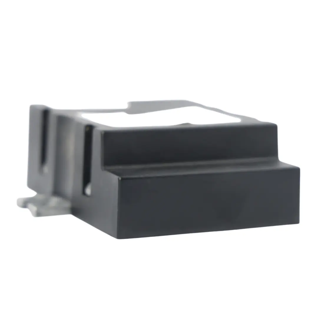 Pump Module Control Unit ECU AMG C63 to Mercedes W204 W212 Fuel with Part number A0009003500 Mercedes W204 W212 Fuel Pump Module Control Unit ECU AMG C63 - SKU A0009003500-1 - Part number A0009003500