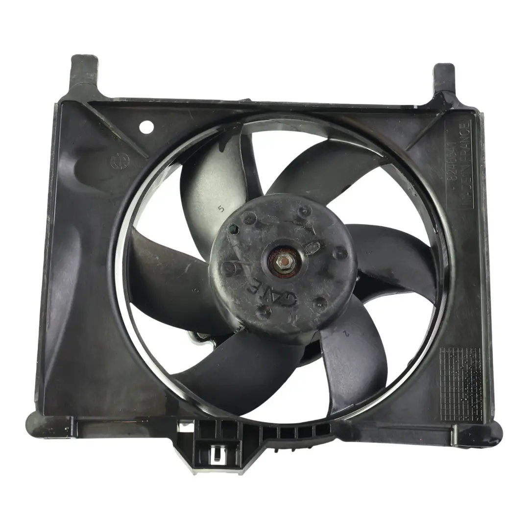 Cornice Ventola Intercooler 1.0 Turbo M132 per Smart Fortwo 451 con numero di parte A0009060400 Smart Fortwo 451 Cornice Ventola Intercooler 1.0 Turbo M132 - SKU A0009060400 - Numero di parte A0009060400
