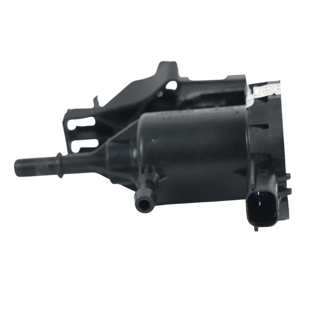 Mercedes W204 W212 Válvula Solenoide de Vacío AMG - SKU A0014760532-3 - Número de pieza A0014760532