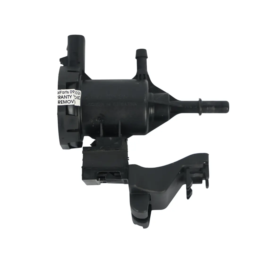Mercedes W204 W212 Vacuum Solenoid Valve Pressure Converter AMG - SKU A0014760532-3 - Part number A0014760532