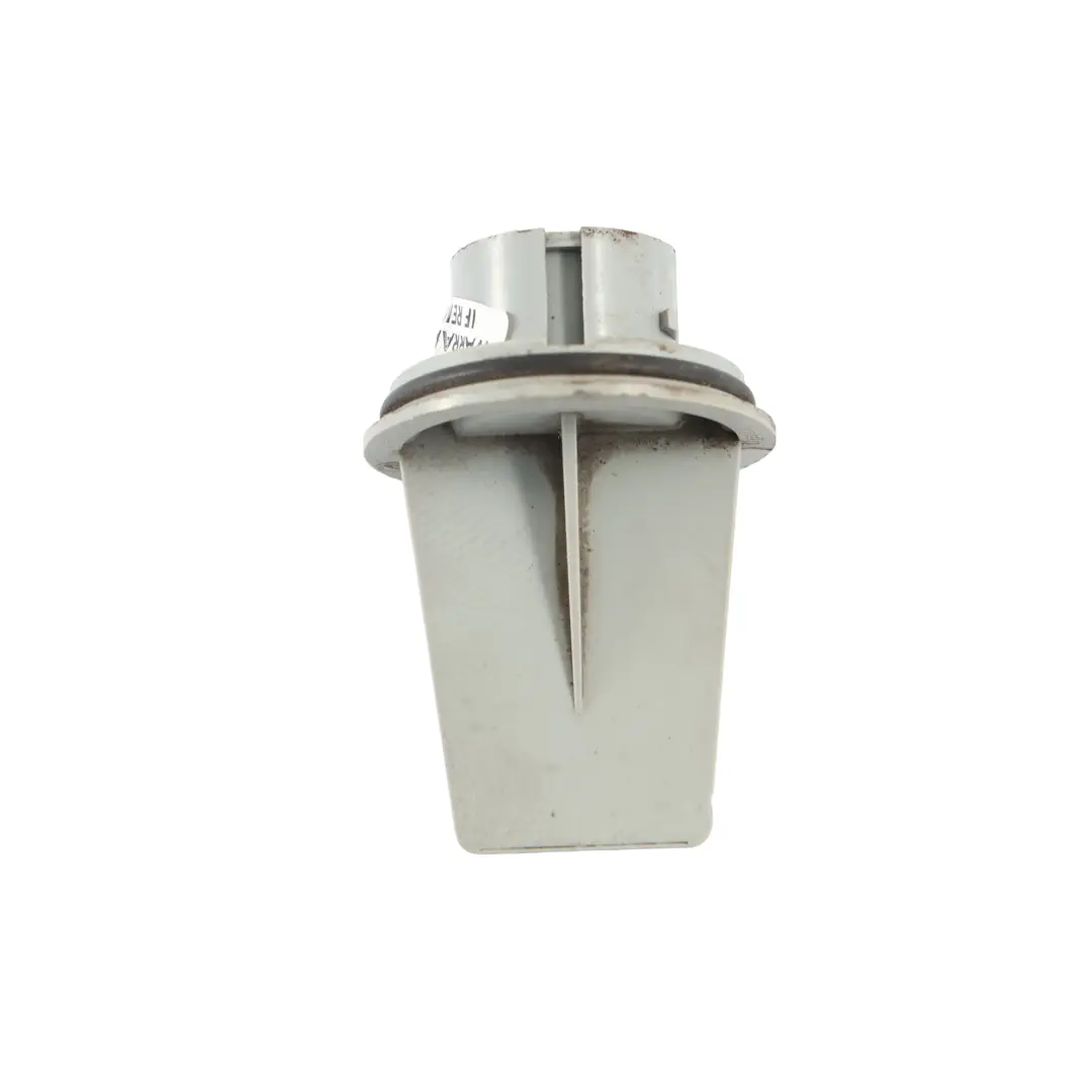 W904 Gniazdo Żarówki Kierunkowskazu do Mercedes Vito W639 o numerze A0018262782 Mercedes Vito W639 W904 Gniazdo Żarówki Kierunkowskazu - SKU A0018262782-1 - Numer Części A0018262782