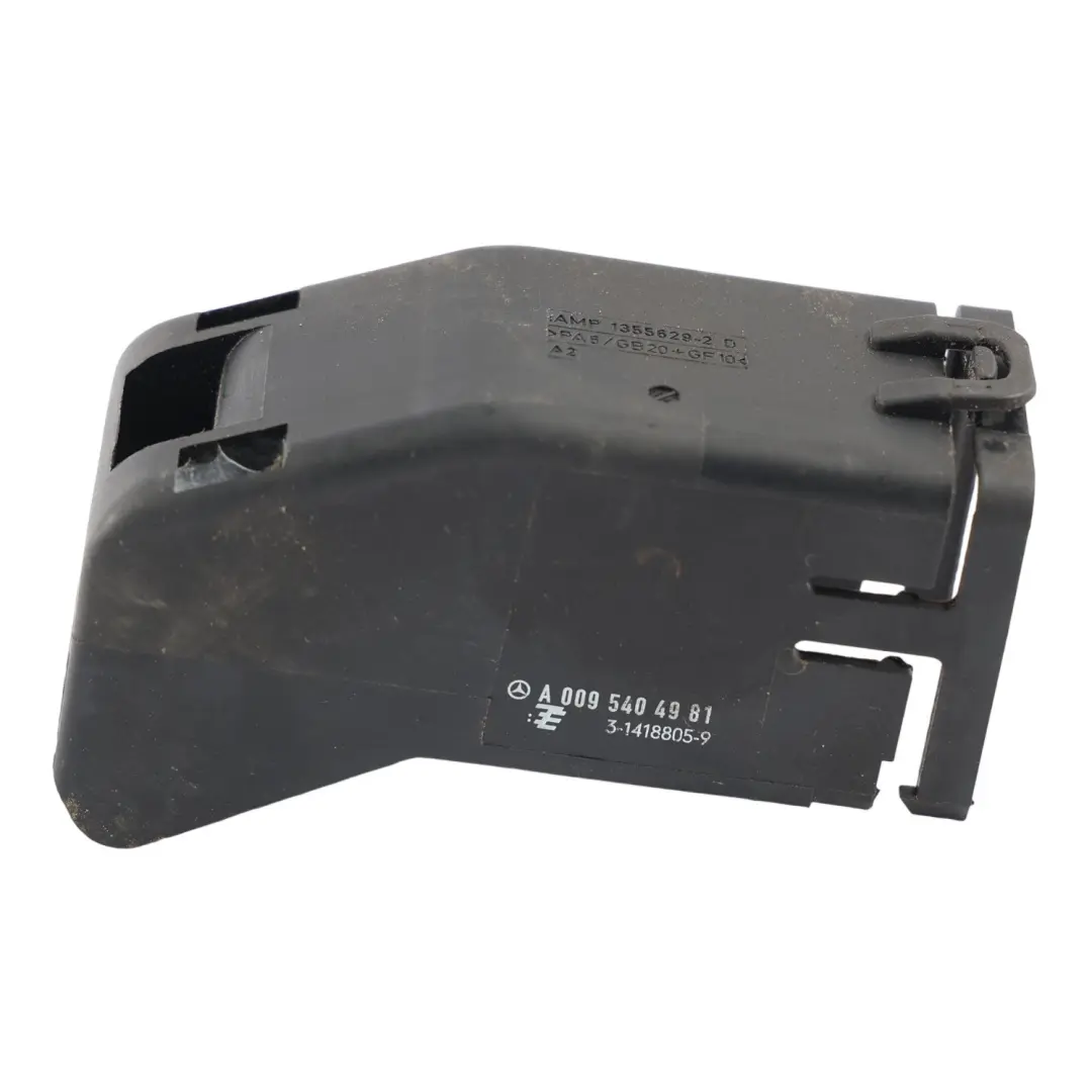 Cache Faisceau de Câblage Pompe ABS pour Mercedes W204 à propos du numéro de pièce A0095404981 Mercedes W204 Cache Faisceau de Câblage Pompe ABS - SKU A0095404981 - Numéro de pièce A0095404981