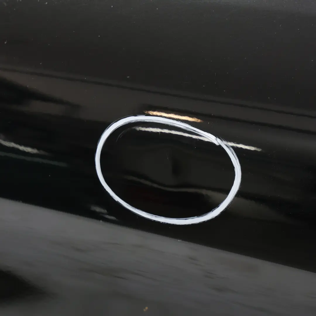 Tür Hinten Links Kosmos Cosmic Schwarz Metallic - 191 für Mercedes CLA C117 mit Teilenummer A1177300105 Mercedes CLA C117 Tür Hinten Links Kosmos Cosmic Schwarz Metallic - 191 - SKU A1177300105-KB - Teilenummer A1177300105