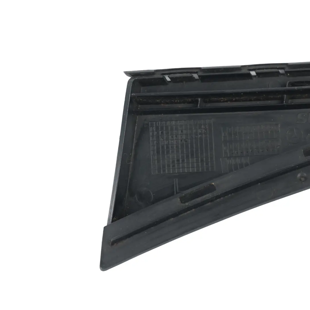 Mercedes CLA C117 Supporto Staffa Paraurti Anteriore Sinistro - SKU A1178850300 - Numero di parte A1178850300