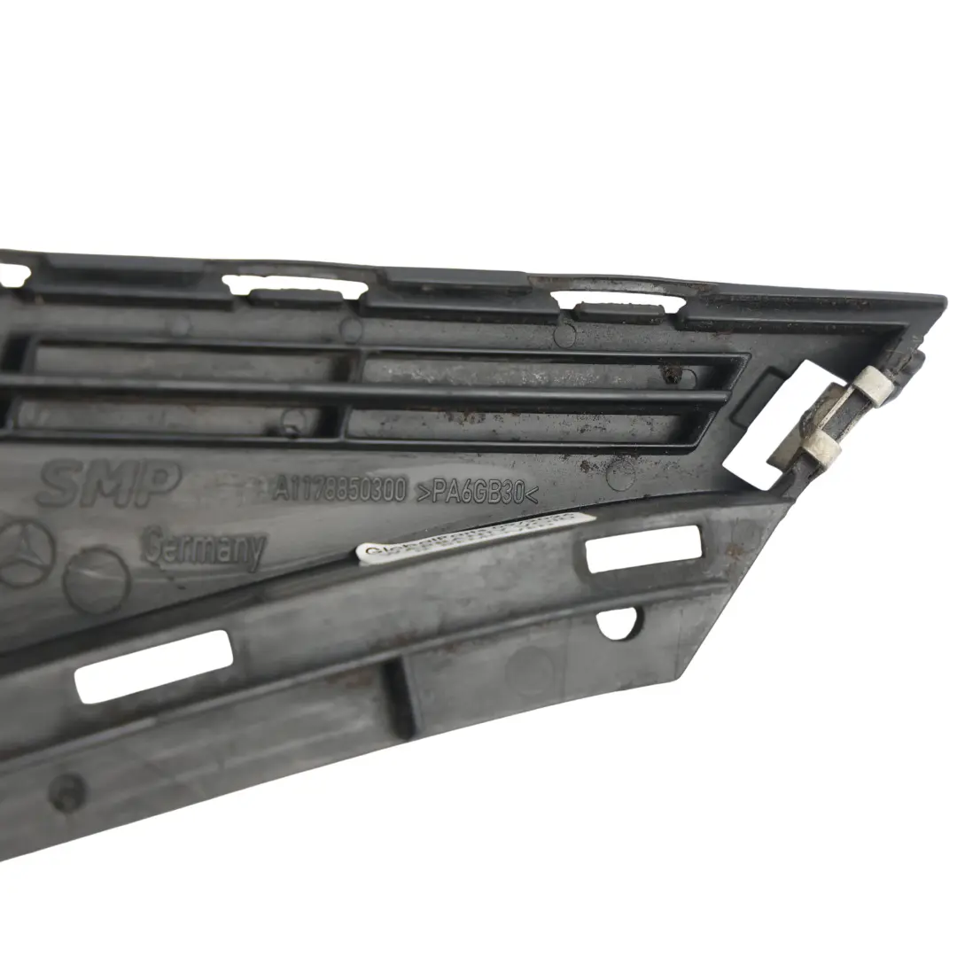 Supporto Staffa Paraurti Anteriore Sinistro per Mercedes CLA C117 con numero di parte A1178850300 Mercedes CLA C117 Supporto Staffa Paraurti Anteriore Sinistro - SKU A1178850300 - Numero di parte A1178850300
