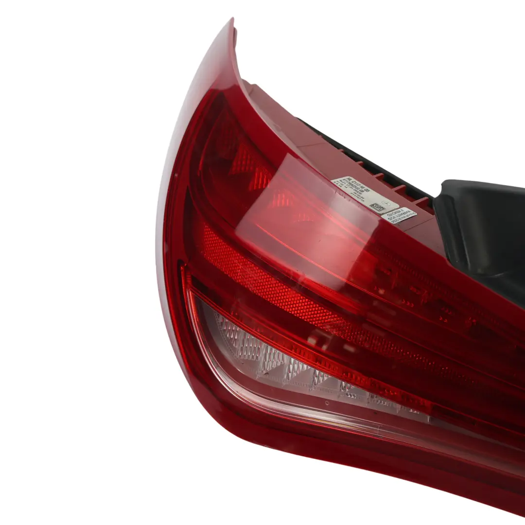 Feu Arrière LED Gauche pour Mercedes C117 à propos du numéro de pièce A1179062500 Mercedes C117 Feu Arrière LED Gauche - SKU A1179062500 - Numéro de pièce A1179062500