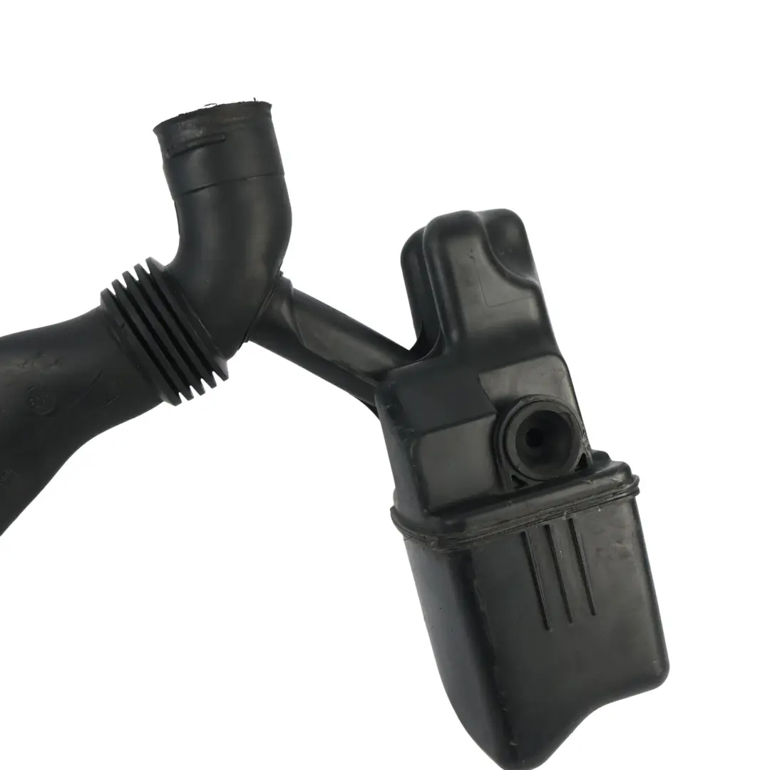 C451 Przewód Filtra Powietrza Turbosprężarki do Smart Fortwo o numerze A1320900304 Smart Fortwo C451 Przewód Filtra Powietrza Turbosprężarki - SKU A1320900304 - Numer Części A1320900304
