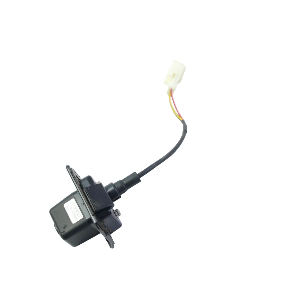 Kamera Cofania Tylnej Klapy do Mercedes GL X164 o numerze A1648200297 Mercedes GL X164 Kamera Cofania Tylnej Klapy - SKU A1648200297 - Numer Części A1648200297