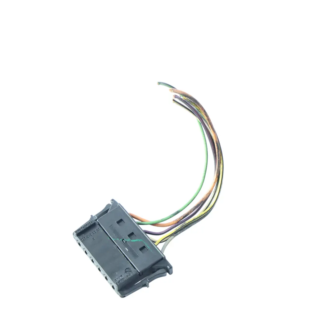 Mercedes GL X164 Rear Lamp Side Panel Light Plug Socket Left N/S - SKU A1648200564-2 - Part number A1648200564