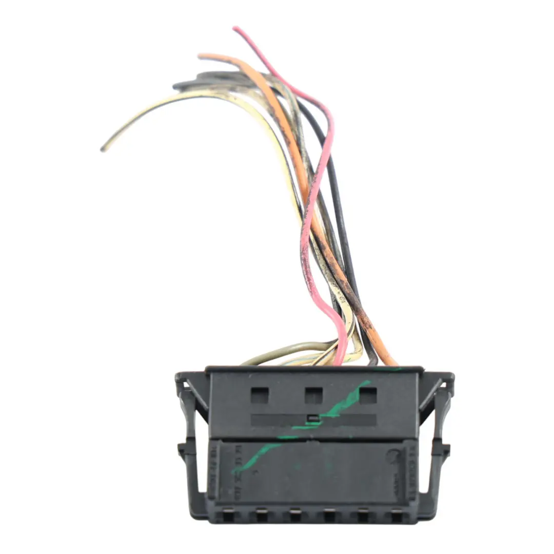 Wiązka Kabli Panelu Bocznego Tylnej Lampy Lewa A1648200564 do Mercedes GL X164 o numerze A1648204164 Mercedes GL X164 Wiązka Kabli Panelu Bocznego Tylnej Lampy Lewa A1648200564 - SKU A1648204164-2 - Numer Części A1648204164