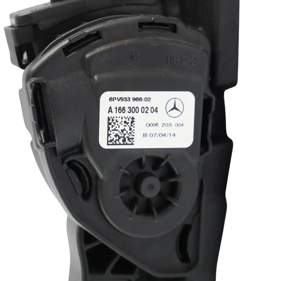 Mercedes ML W166 Pedał Gazu - SKU A1663000204-1 - Numer Części A1663000204