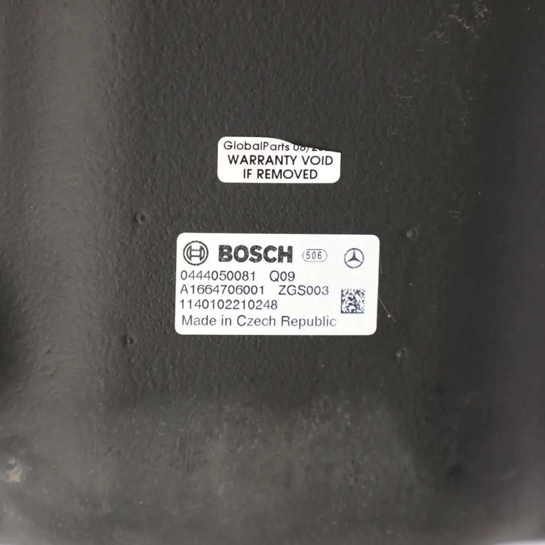 AdBlue Pump ML250 BlueTEC 2.1 Diesel 651960 to Mercedes W166 Fuel Tank with Part number A1664705501 Mercedes W166 Fuel Tank AdBlue Pump ML250 BlueTEC 2.1 Diesel 651960 - SKU A1664705501-1 - Part number A1664705501
