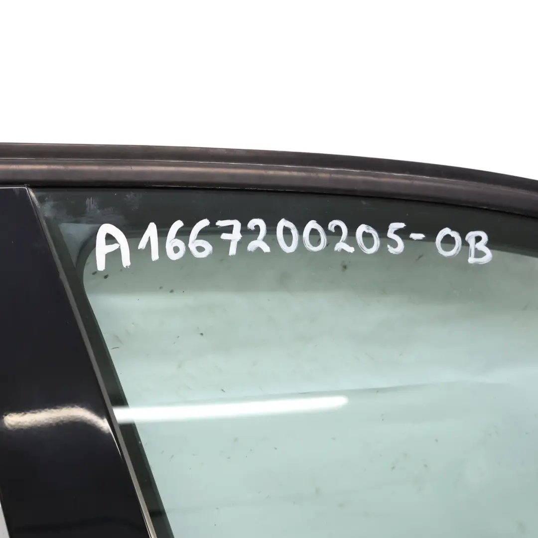 Mercedes ML W166 Porte Avant Droite Noir Obsidien Métallisé 197 - SKU A1667200205-OB - Numéro de pièce A1667200205