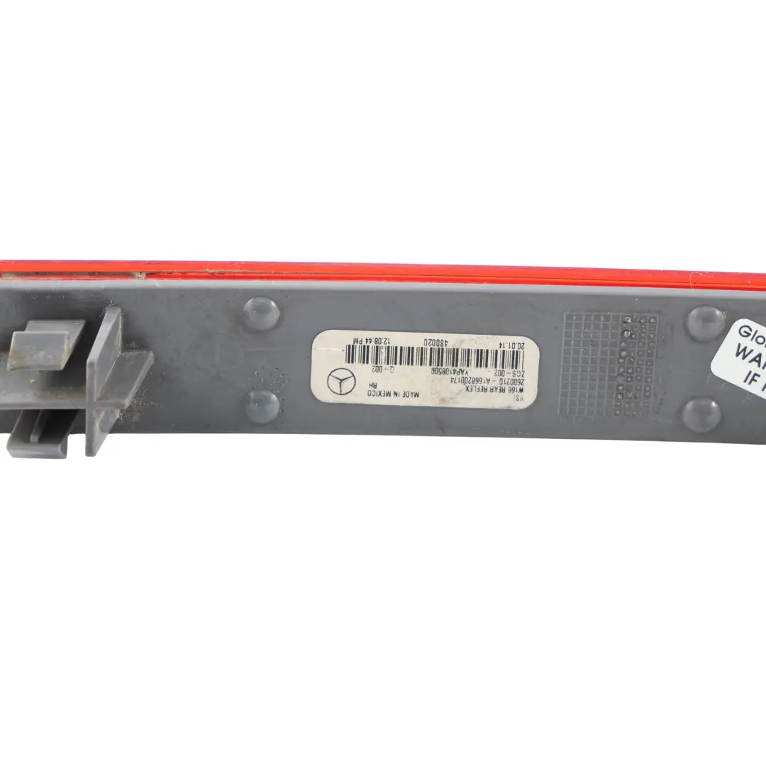 Mercedes W166 Odblask Zderzaka Tylny Prawy - SKU A1668200174 - Numer Części A1668200174