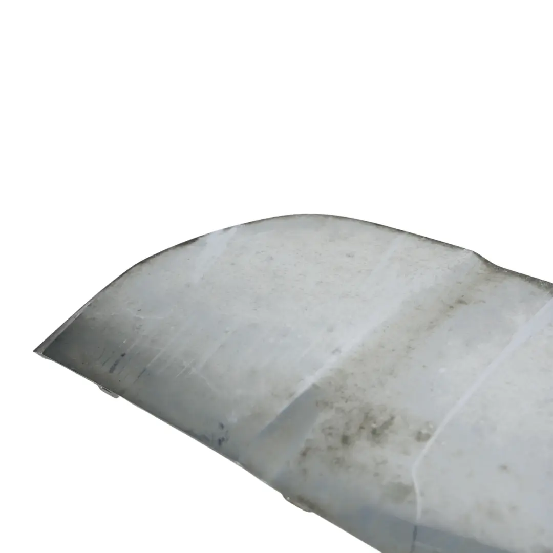 Panel Cubierta Gancho Remolque Parachoques Trasero para Mercedes W166 con número de pieza A1668850824 Mercedes W166 Panel Cubierta Gancho Remolque Parachoques Trasero - SKU A1668850824 - Número de pieza A1668850824
