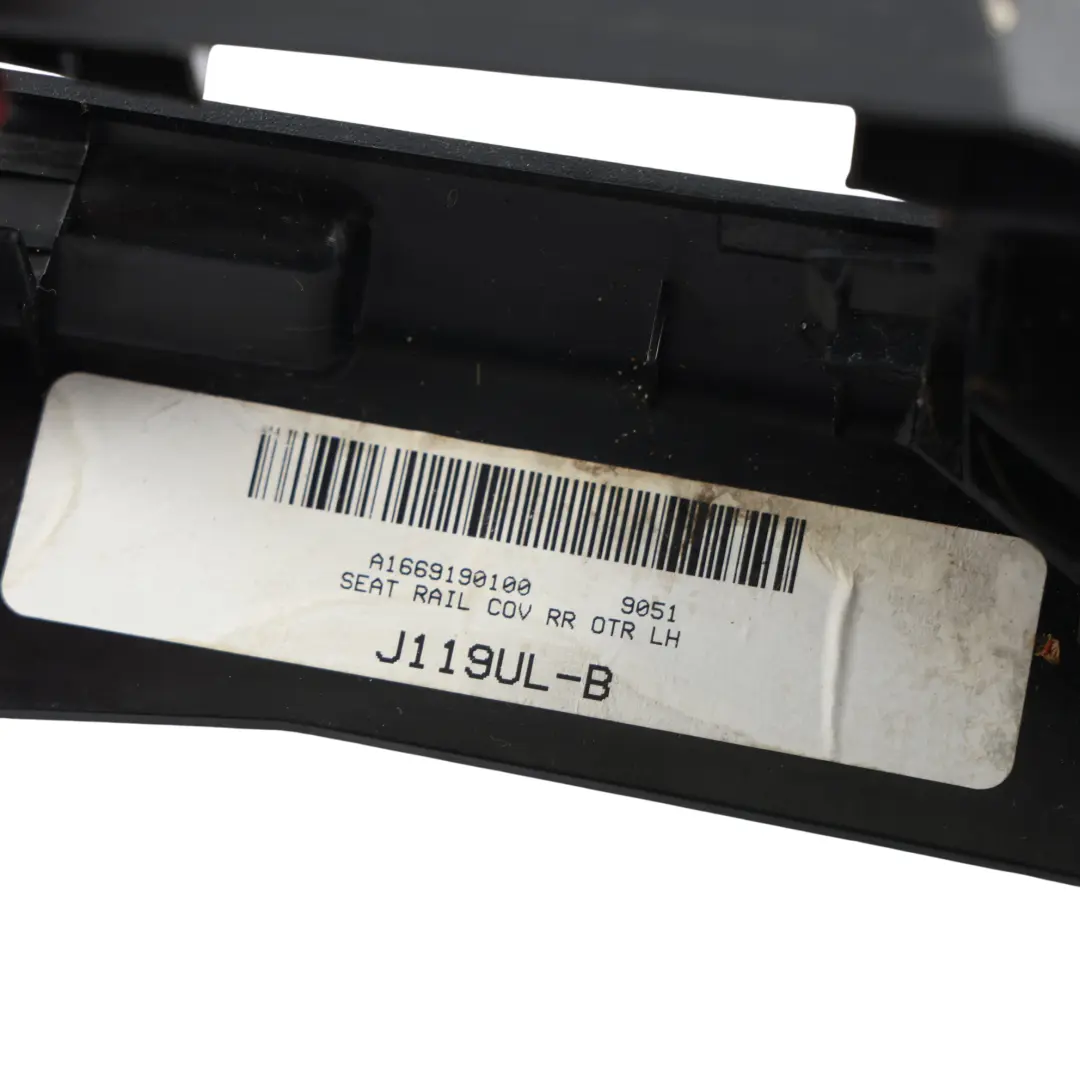 Mercedes W166 Cubierta Guía Carril Asiento Delantero Izquierdo - SKU A1669190100 - Número de pieza A1669190100