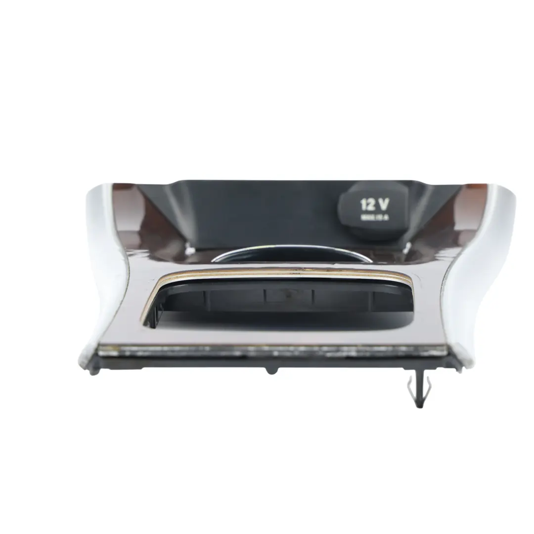 Mercedes W245 Carcasa Soporte Mecanismo Cambio Toma 12V - SKU A1696803236 - Número de pieza A1696803236