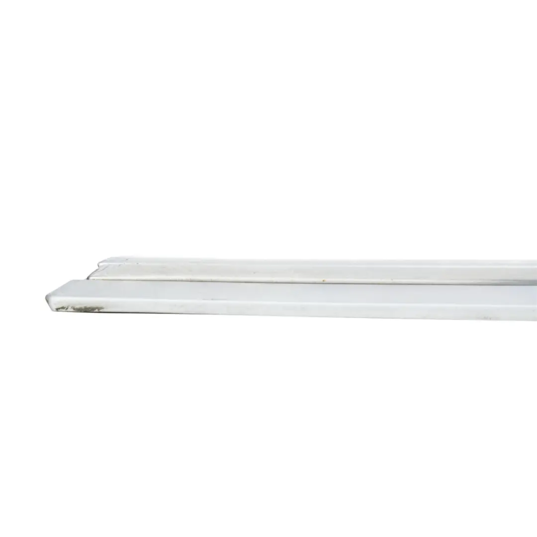 Mercedes W245 Moldura Puerta Trasera Izquierda Plata Polar 761 - SKU A1696983762-PLS - Número de pieza A1696983762