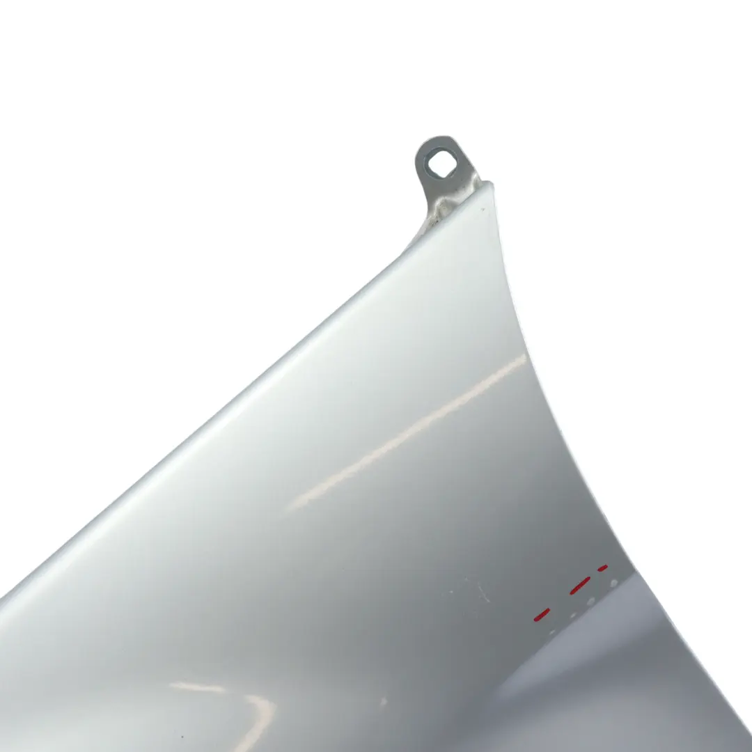 Kotflügel Vorne Links Polarsilber Metallic - 761 für Mercedes W245 mit Teilenummer A1698800918 Mercedes W245 Kotflügel Vorne Links Polarsilber Metallic - 761 - SKU A1698800918-PLS - Teilenummer A1698800918