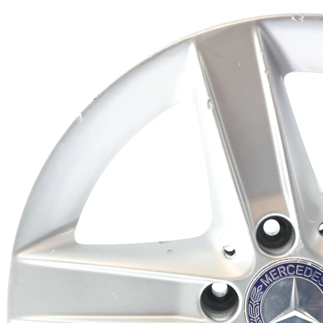 llanta trasera aleación plata 16" 8J ET:30 para Mercedes SLK R171 con número de pieza A1714013402 Mercedes SLK R171 llanta trasera aleación plata 16" 8J ET:30 - SKU A1714013402-2 - Número de pieza A1714013402