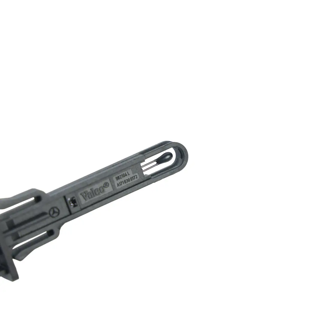 Temperature Sensor to Mercedes R171 with Part number A1718300172 Mercedes R171 Temperature Sensor - SKU A1718300172 - Part number A1718300172
