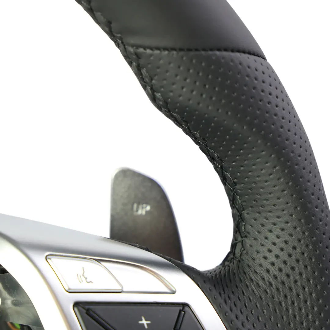 Volante Mercedes W204 C63 AMG W212 NUOVO in Pelle Nera Sport Paddle Shift - SKU A1724604403-1 - Numero di parte A1724604403