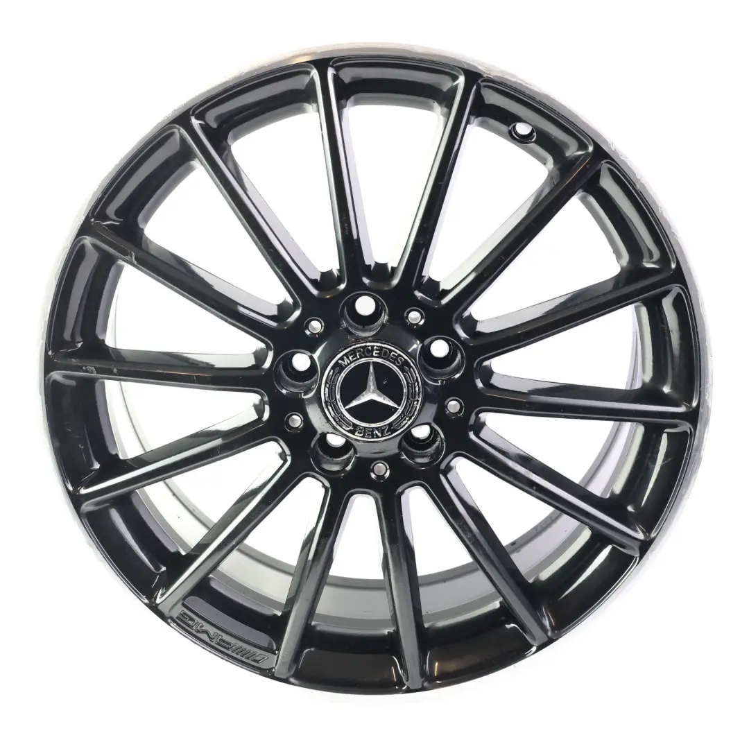 Felga Aluminiowa AMG 18" 8J do Mercedes W204 o numerze A1764010200 Mercedes W204 Felga Aluminiowa AMG 18" 8J - SKU A1764010200-1 - Numer Części A1764010200