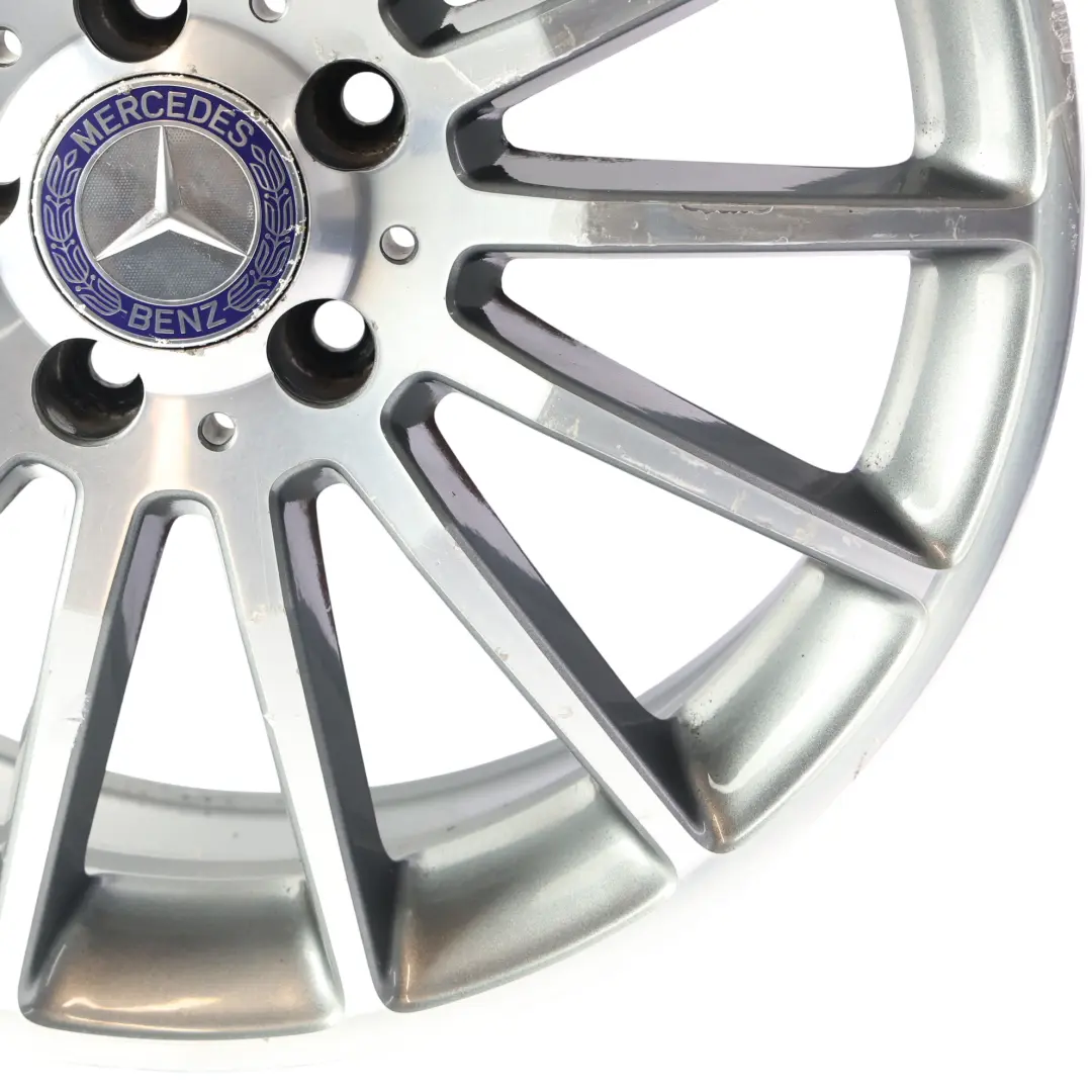 llanta aleación 18 "14 radios ET:52 7.5J para Mercedes W176 AMG con número de pieza A1764010200 Mercedes W176 AMG llanta aleación 18 "14 radios ET:52 7.5J - SKU A1764010200-3 - Número de pieza A1764010200