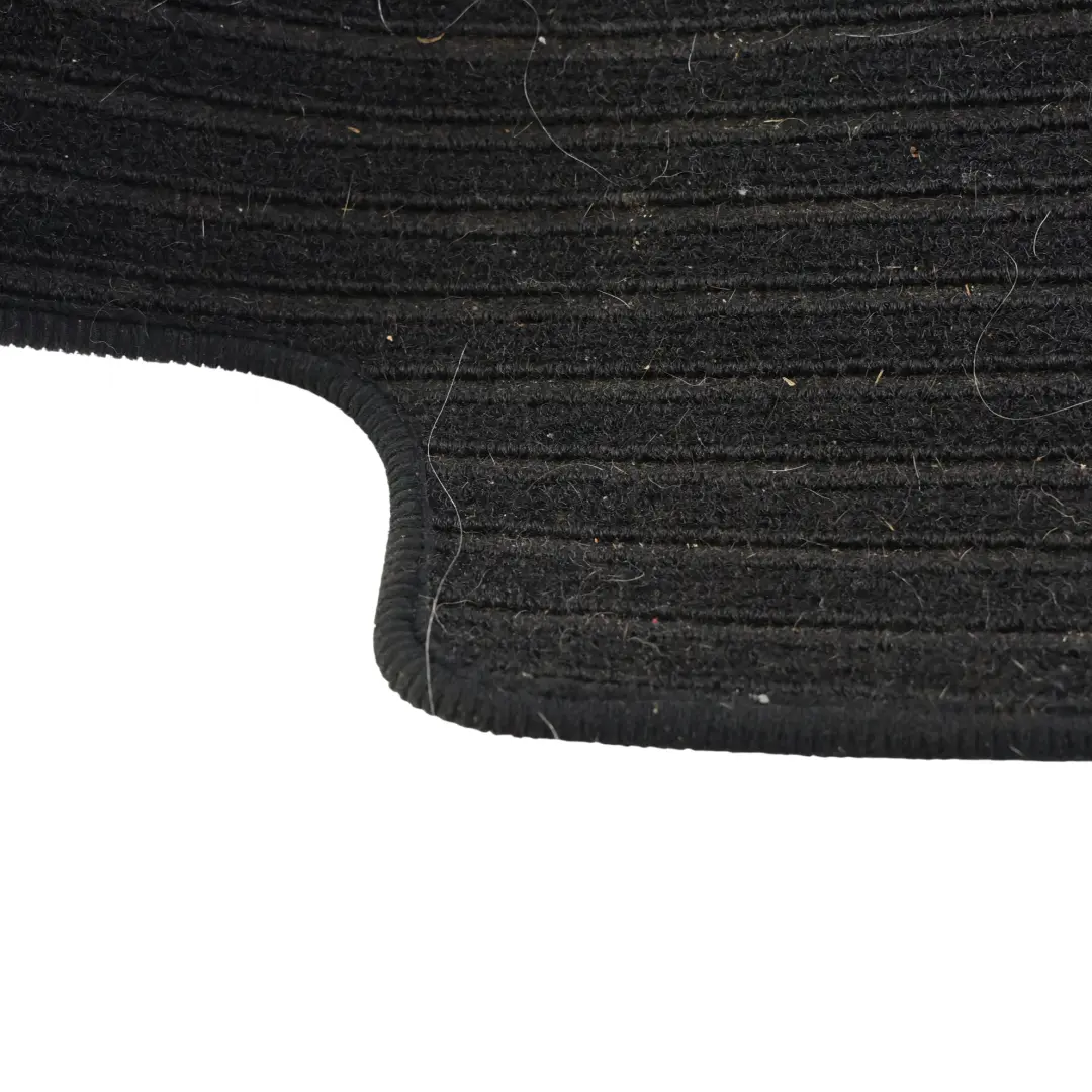 Mercedes W176 Bodenteppich Verkleidung Hinten Links - SKU A1766803800 - Teilenummer A1766803800