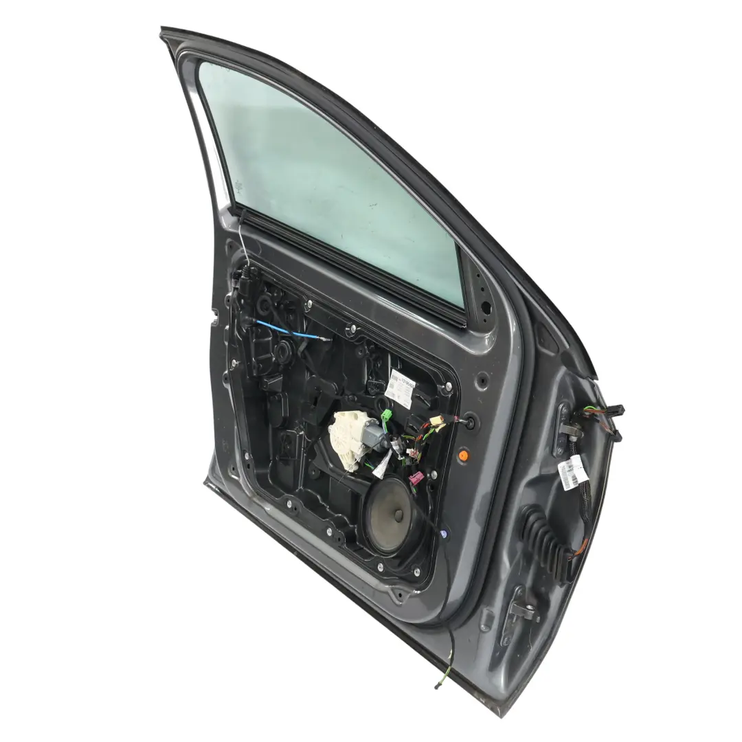 Mercedes W176 Porte Avant Gauche Classe A Gris Montagne Métallisé 787 - SKU A1767200105-MG - Numéro de pièce A1767200105