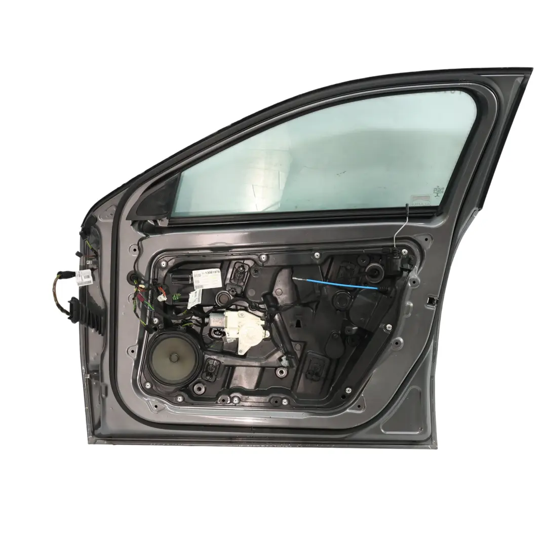 Mercedes W176 Tür vorne rechts Mountain Grey Metallic - 787 - SKU A1767200205-MG - Teilenummer A1767200105