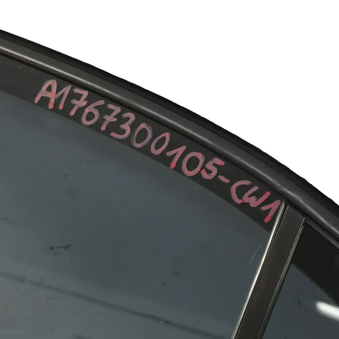 Tür Hinten Links Calcit Weiß für Mercedes W176 mit Teilenummer A1767300105 Mercedes W176 Tür Hinten Links Calcit Weiß - SKU A1767300105-CW1 - Teilenummer A1767300105