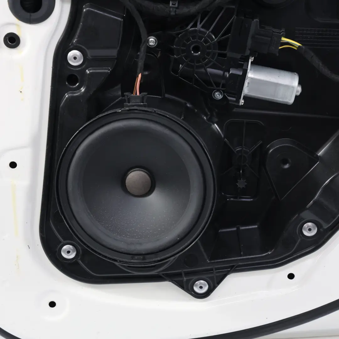 Mercedes W176 Porta Posteriore Destra Bianco Calcite - 650 - SKU A1767300205-CW2 - Numero di parte A1767300205